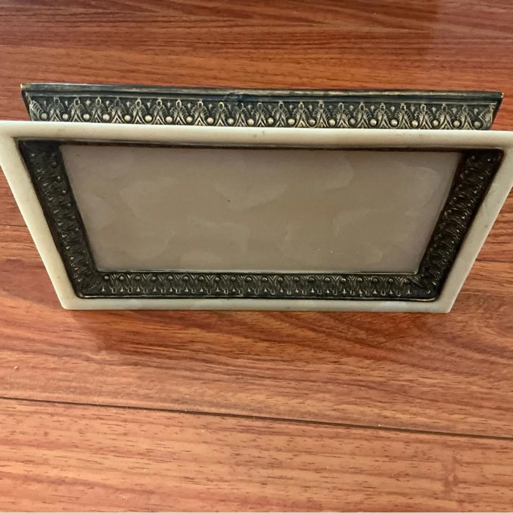 Elegant Cream and Silver Bath Tray